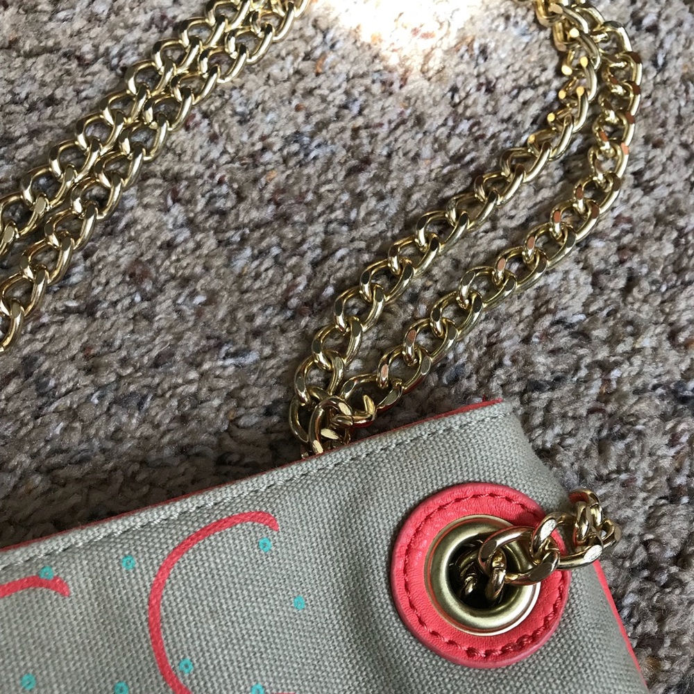 BCBGeneration purse 👜 - Picture 3 of 4